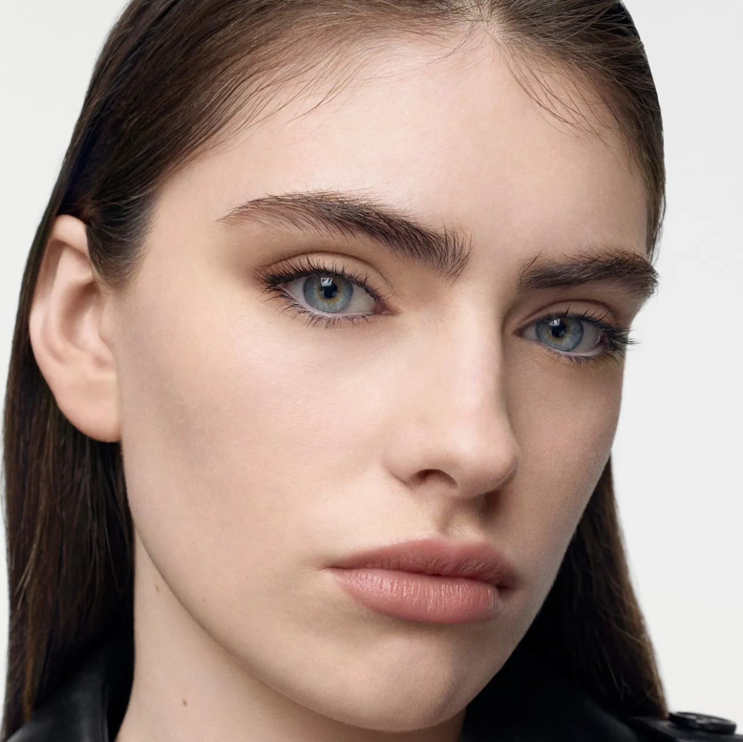 Beyond Volume Mascara – Intense Black No.01
