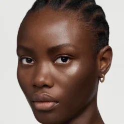 Beyond Wear Radiance Primer