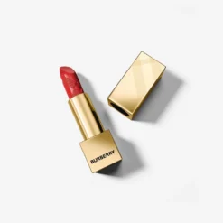 Burberry Kisses – The Red No.106