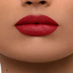Burberry Kisses – The Red No.106