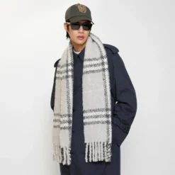 Check Alpaca Wool Blend Bouclé Scarf