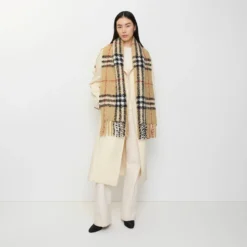 Check Alpaca Wool Blend Bouclé Scarf