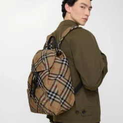 Check Backpack