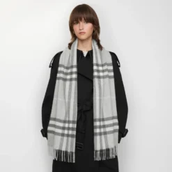 Check Cashmere Scarf