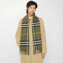 Check Cashmere Scarf