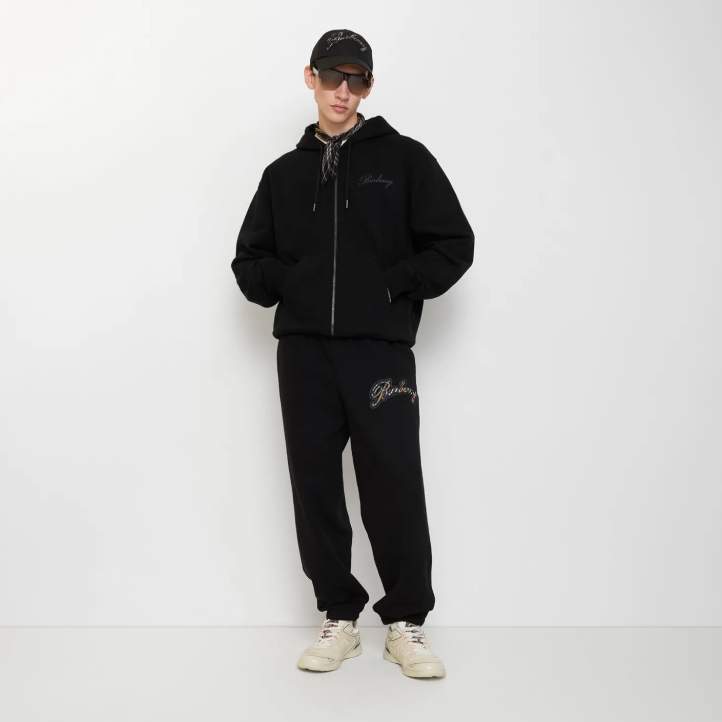 Check Cursive Logo Cotton Jogging Pants