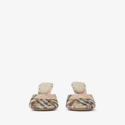 Check Mews High Sandals