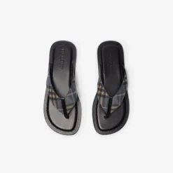 Check Pavilion Sandals​
