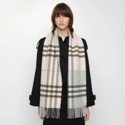 Contrast Check Cashmere Scarf