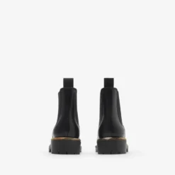 Leather Gravel Chelsea Boots