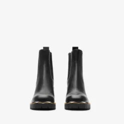 Leather Gravel Heel Chelsea Boots