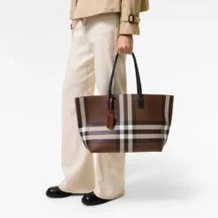 Medium Check Tote