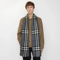 Reversible Check Wool Silk Scarf