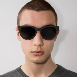 Round Sunglasses