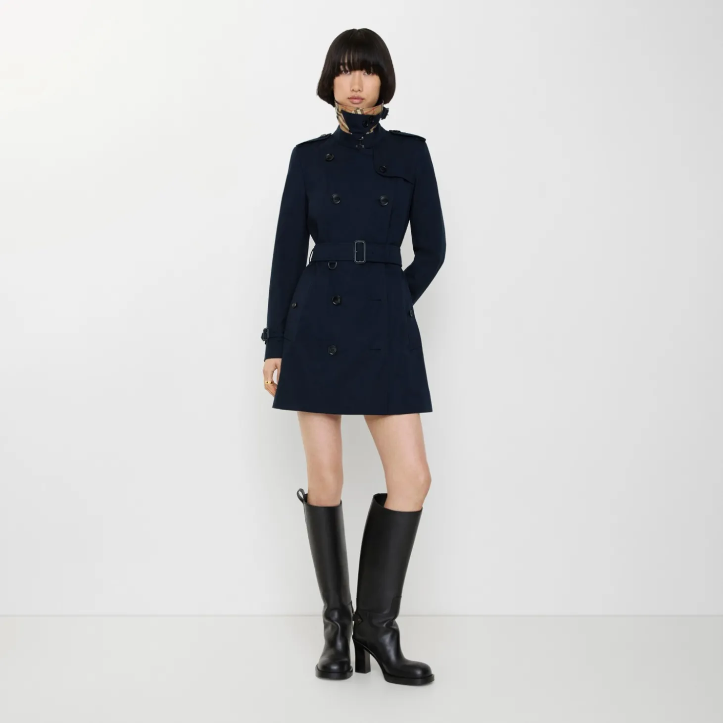 Short Chelsea Heritage Trench Coat
